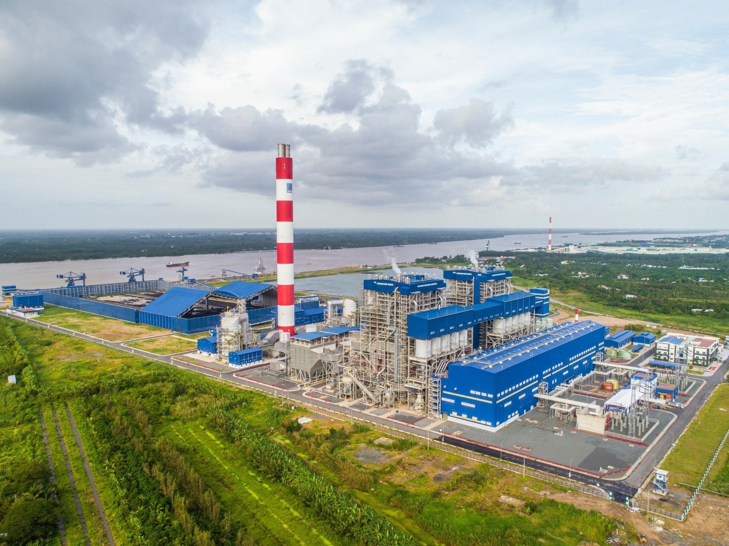 Các nhà máy điện của Petrovietnam vận hành ổn định, đạt độ khả dụng cao, góp phần bảo đảm cung ứng điện cho đất nước. Ảnh: Petrovietnam
