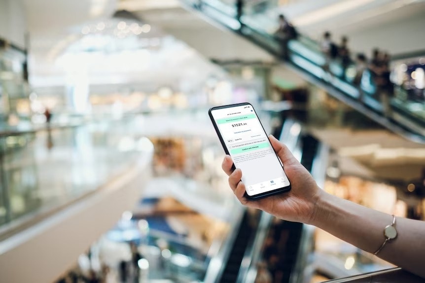 The new regulations will require companies like Afterpay to do basic credit checks on its customers.(Supplied: Afterpay) Australia: Users of buy now, pay later services to undergo credit checks under proposed new law -0