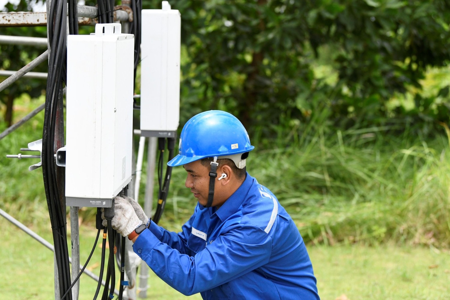 Mạng di động VinaPhone có tốc độ internet nhanh nhất Việt Nam -0