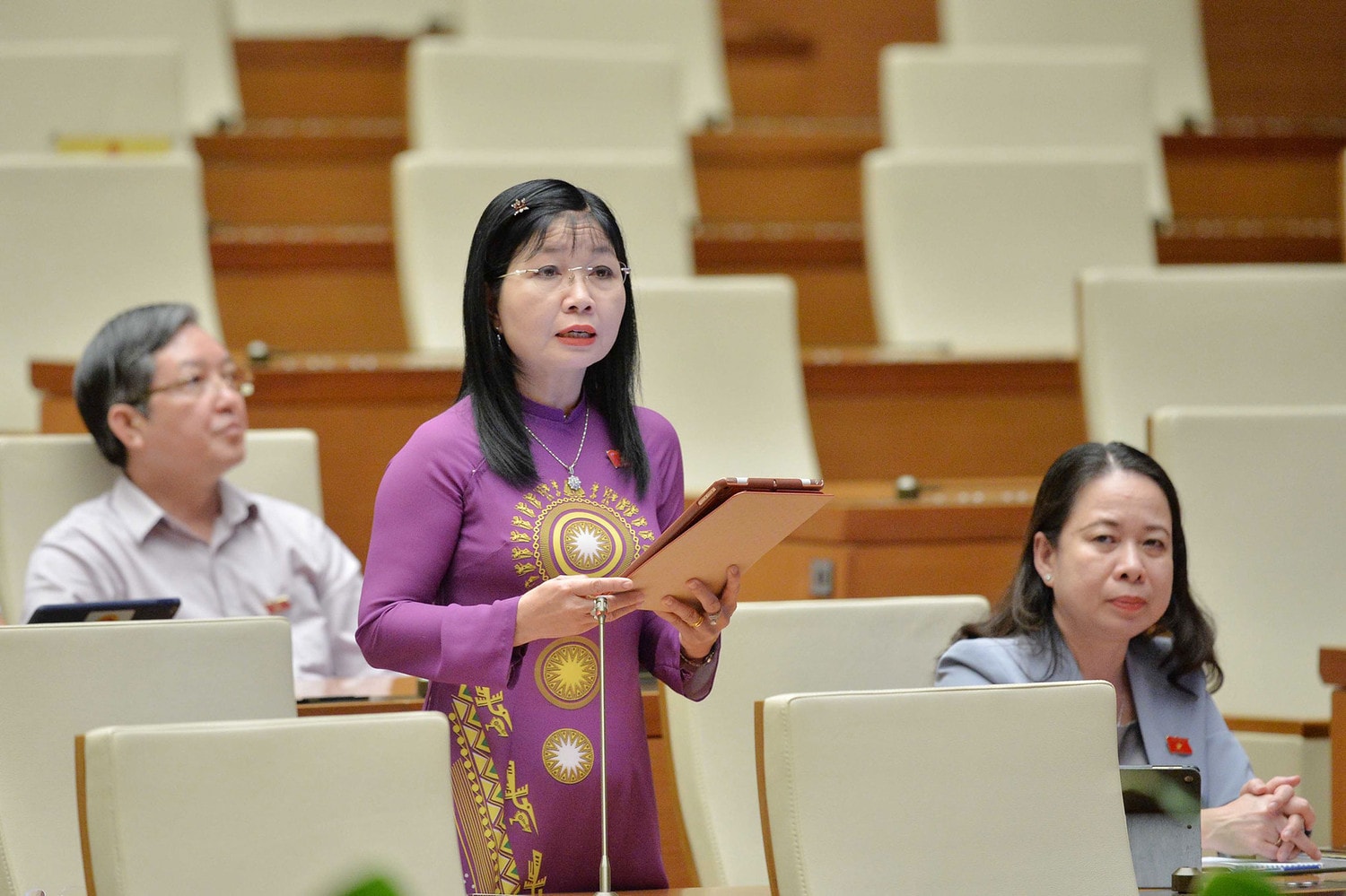 Bộ trưởng Nguyễn Văn Hùng: Tập trung chăm lo phát triển văn hóa vùng đồng bào dân tộc thiểu số -0