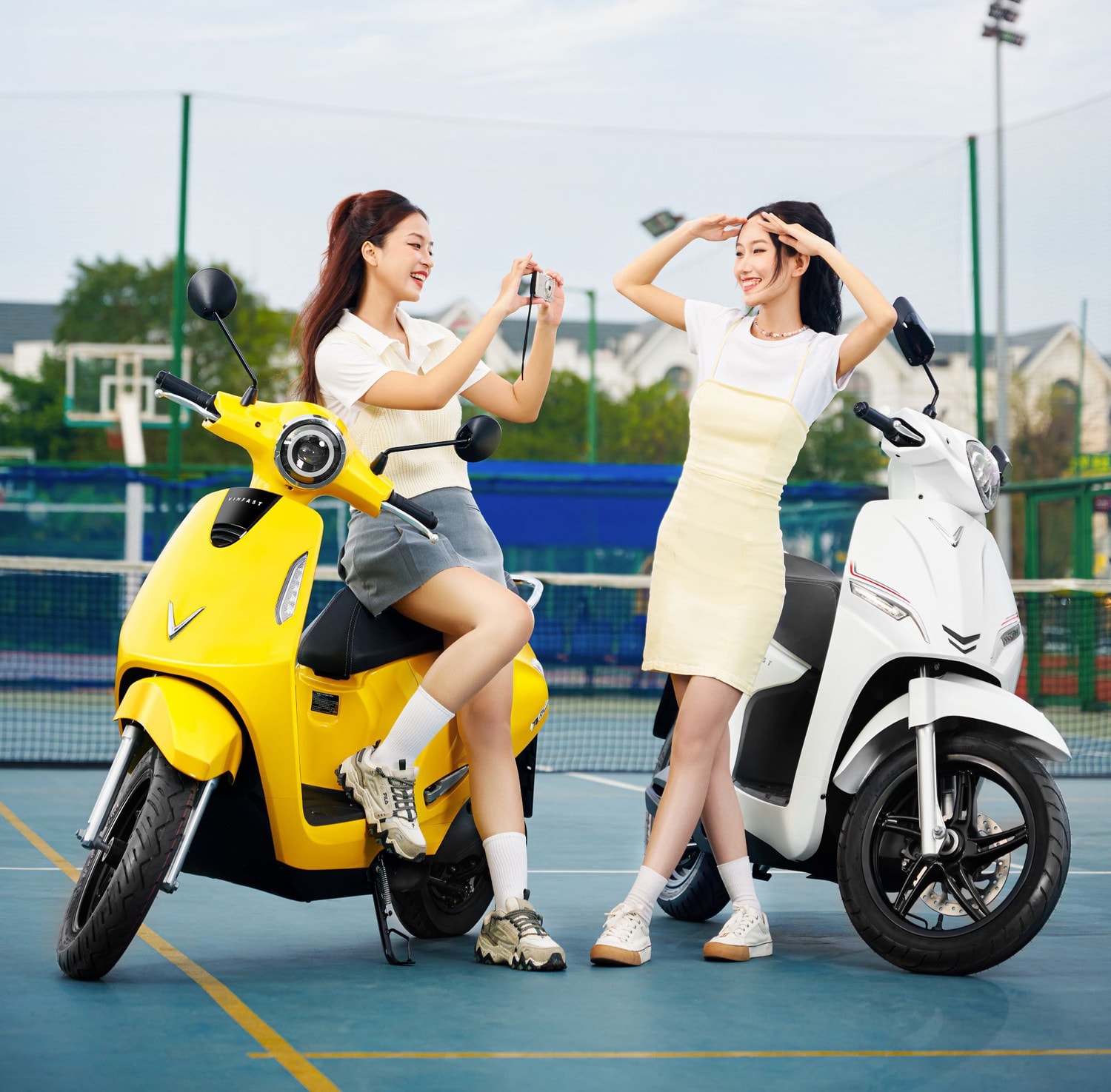 Xe máy điện VinFast - Giải pháp di chuyển an tâm trong mùa mưa -0