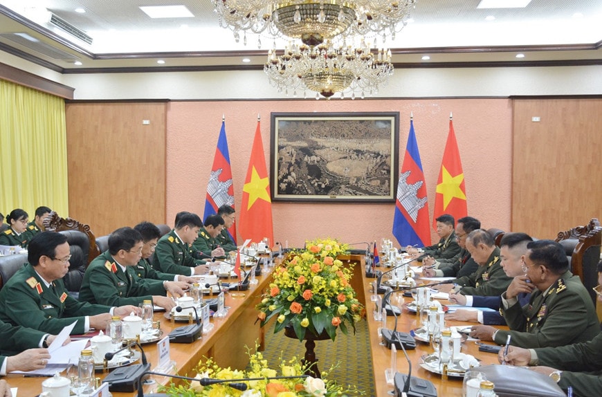 Việt Nam - Campuchia tăng cường hợp tác quân sự, quốc phòng -0