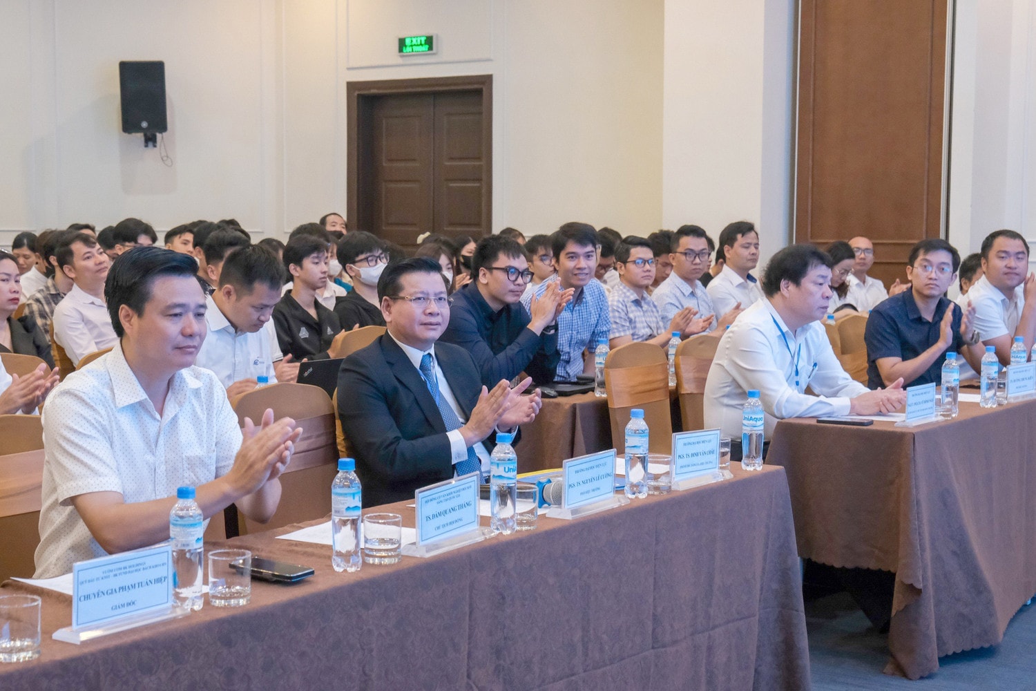 Trường Đại học Điện lực đồng hành cùng doanh nghiệp giải bài toán vướng mắc trong thực tiễn -0