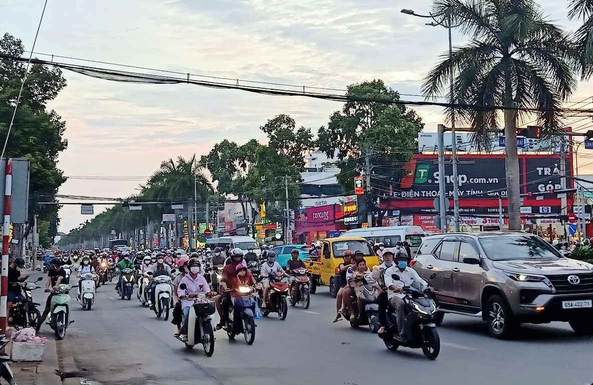 Khẩn trương bố trí tái định cư để mở rộng 5 nút giao thông trộng điểm