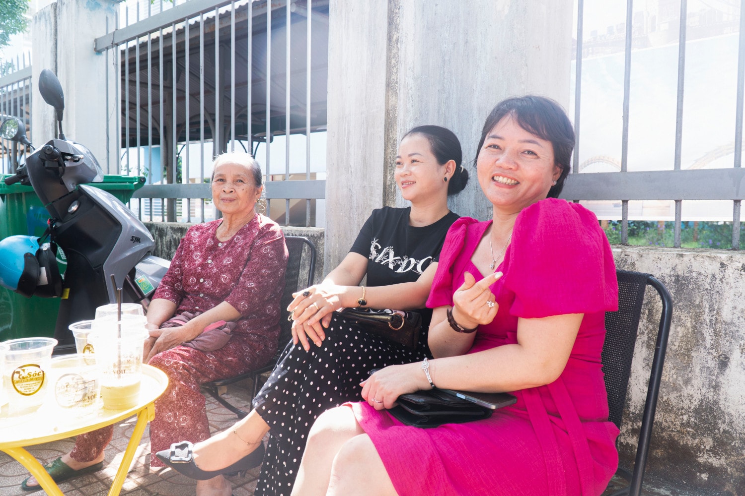 Thi vào THPT tại Đắk Lắk: Bố mẹ luôn là điểm tựa vững chắc cho con