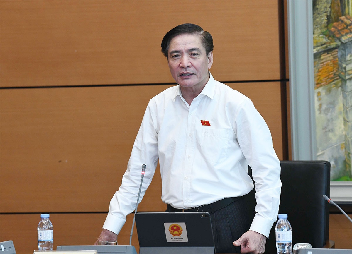 Nên giao Tổng Liên đoàn Lao động quyết định số lượng cán bộ công đoàn chuyên trách phù hợp yêu cầu nhiệm vụ -1