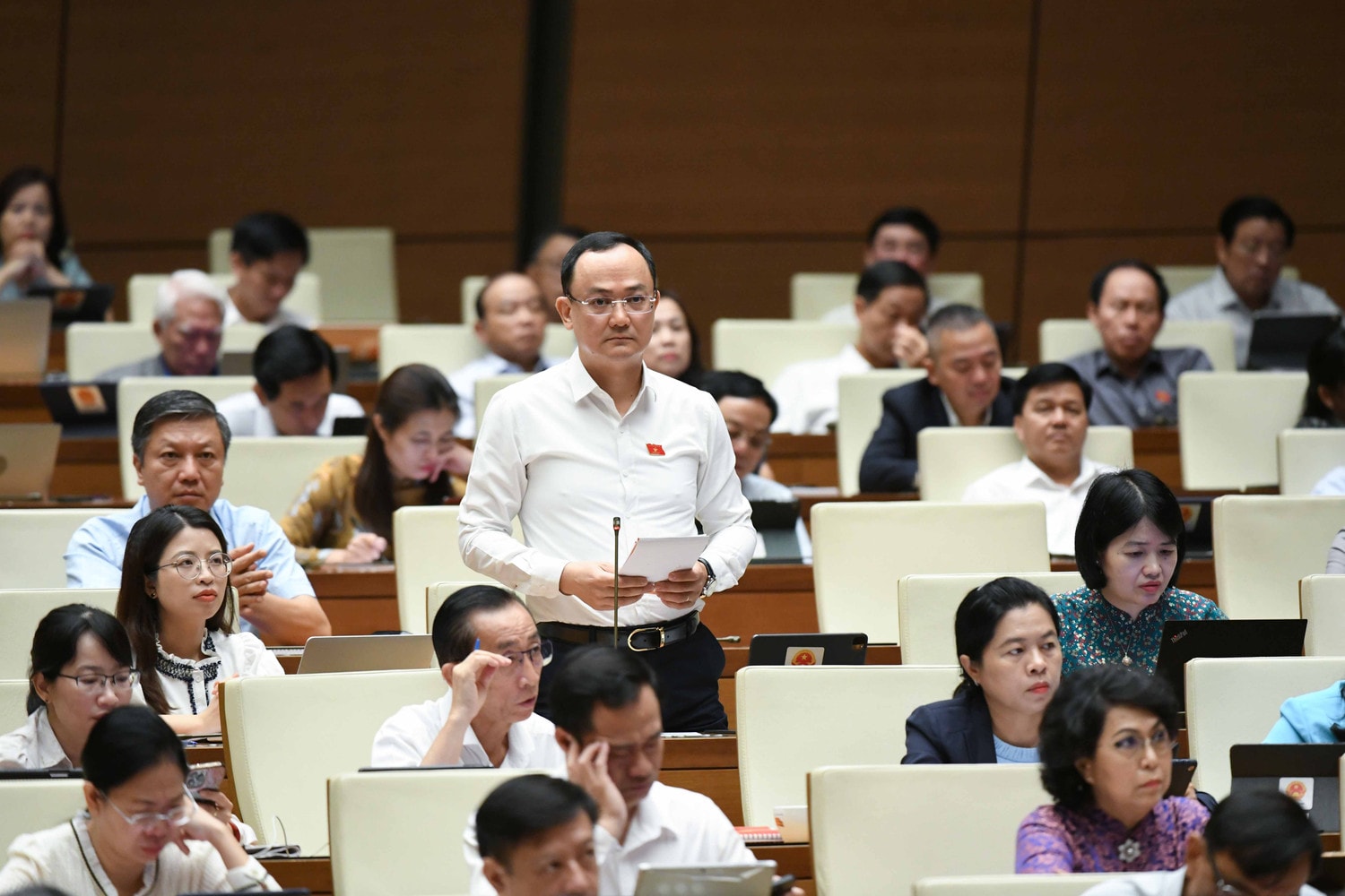 Cấp bách thực hiện nghiêm pháp luật về bảo vệ môi trường nước -0