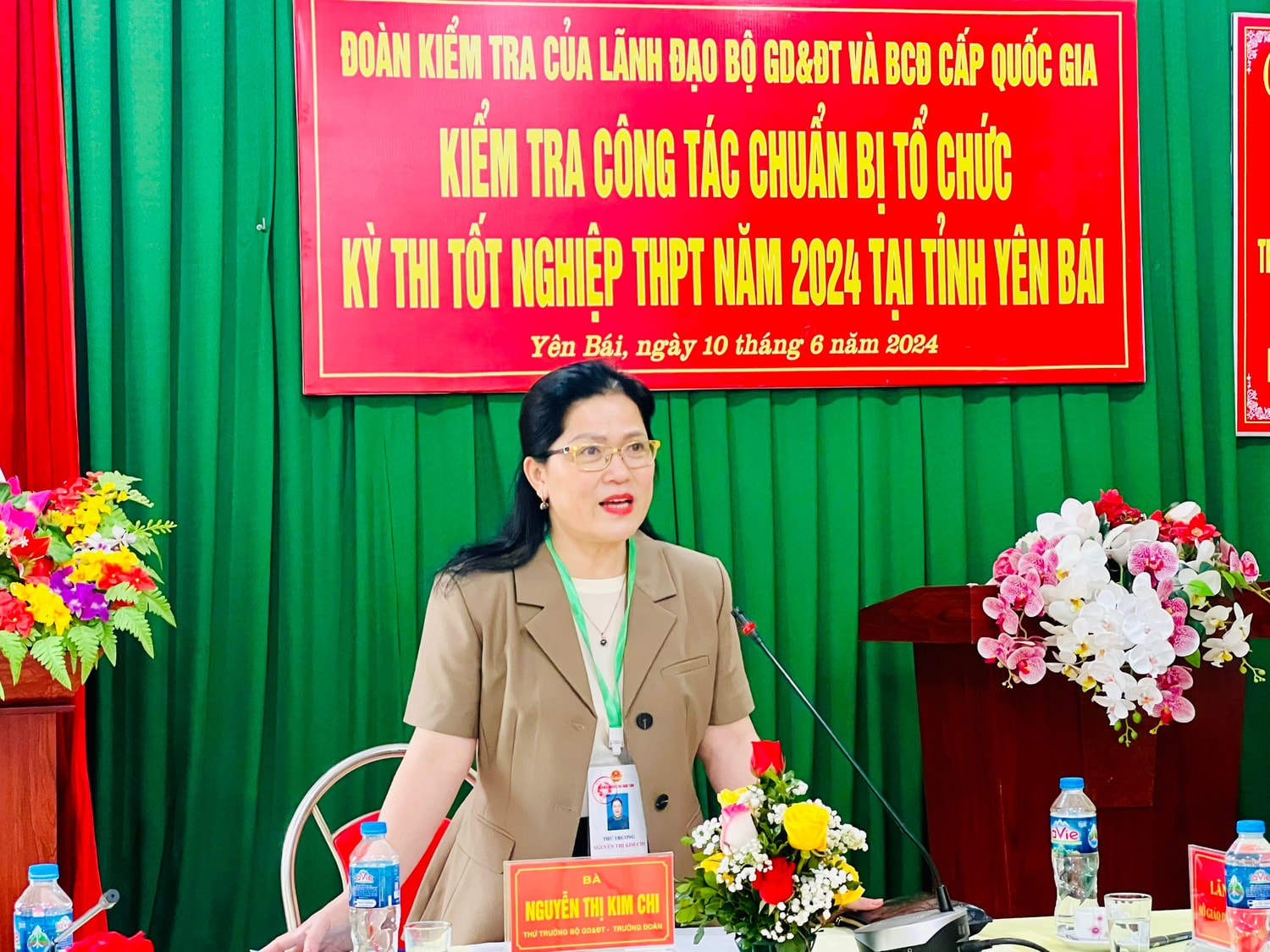 Thứ trưởng Bộ GD-ĐT Nguyễn Thị Kim Chi kiểm tra công tác chuẩn bị thi tốt nghiệp THPT tại Yên Bái -0