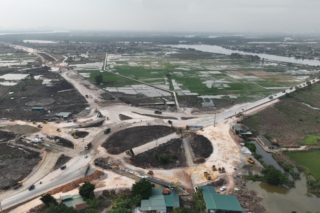 Bài 3: Dành tối đa nguồn lực để ưu tiên bố trí vốn cho đầu tư phát triển - 0