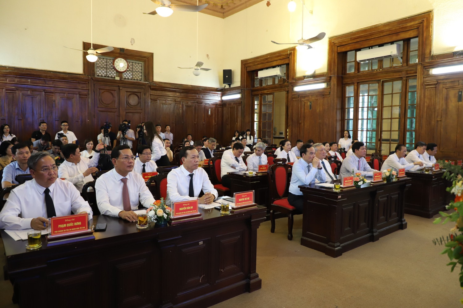 Công bố nghị quyết hướng dẫn xử lý hình sự đối với hành vi khai thác, mua bán, vận chuyển trái phép thuỷ sản -0