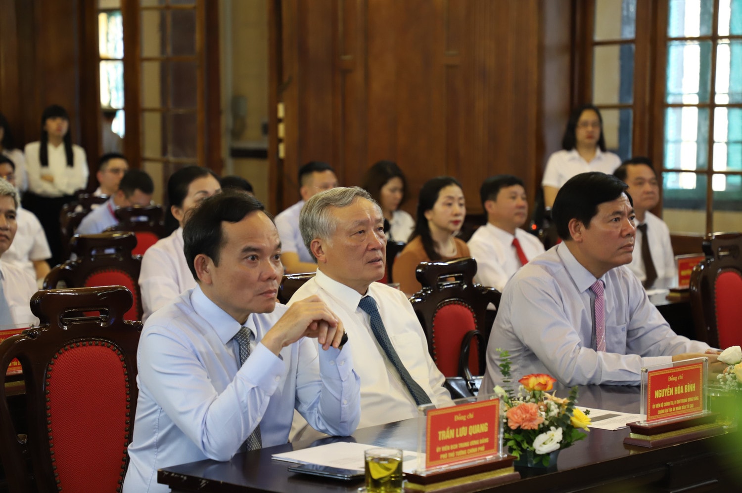 Công bố nghị quyết hướng dẫn xử lý hình sự đối với hành vi khai thác, mua bán, vận chuyển trái phép thuỷ sản -0