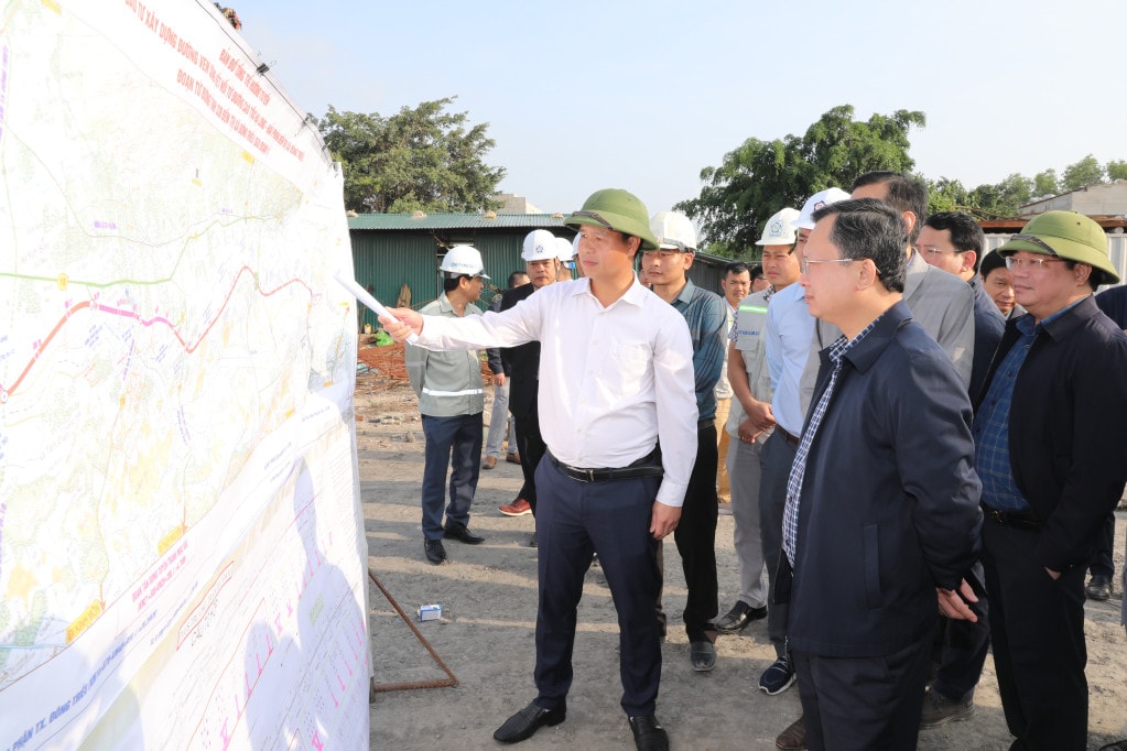 Bài 3: Dành tối đa nguồn lực để ưu tiên bố trí vốn cho đầu tư phát triển -0
