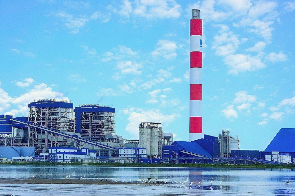 Petrovietnam tiếp tục duy trì tăng trưởng khi giá dầu đảo chiều giảm mạnh -0