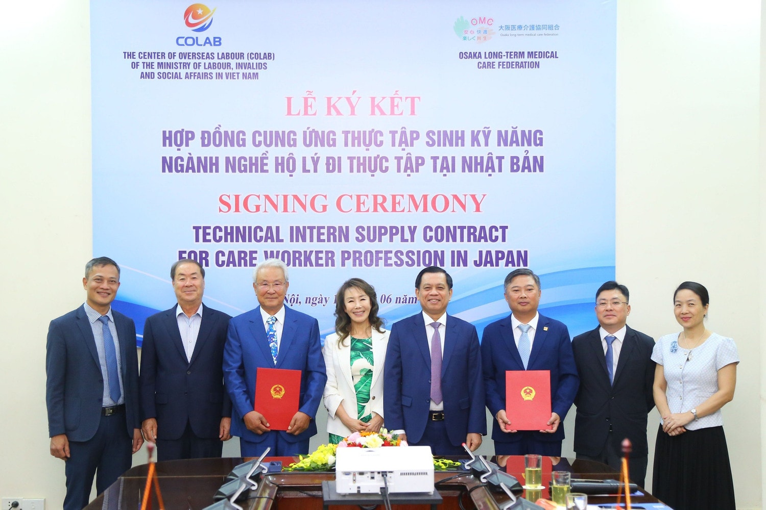 Hộ lý có cơ hội thực tập với mức lương cao tại Nhật Bản -0