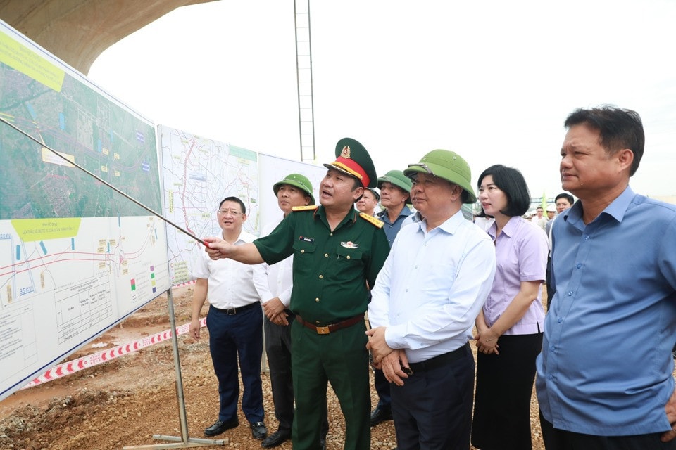 Tạo bước đột phá về cơ chế, chính sách và thủ tục hành chính trong giải phóng mặt bằng Dự án đường Vành đai 4 – Vùng Thủ đô -0