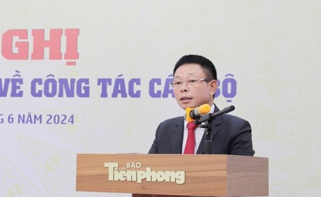 Nhà báo Phùng Sưởng làm Tổng Biên tập Báo Tiền Phong -0