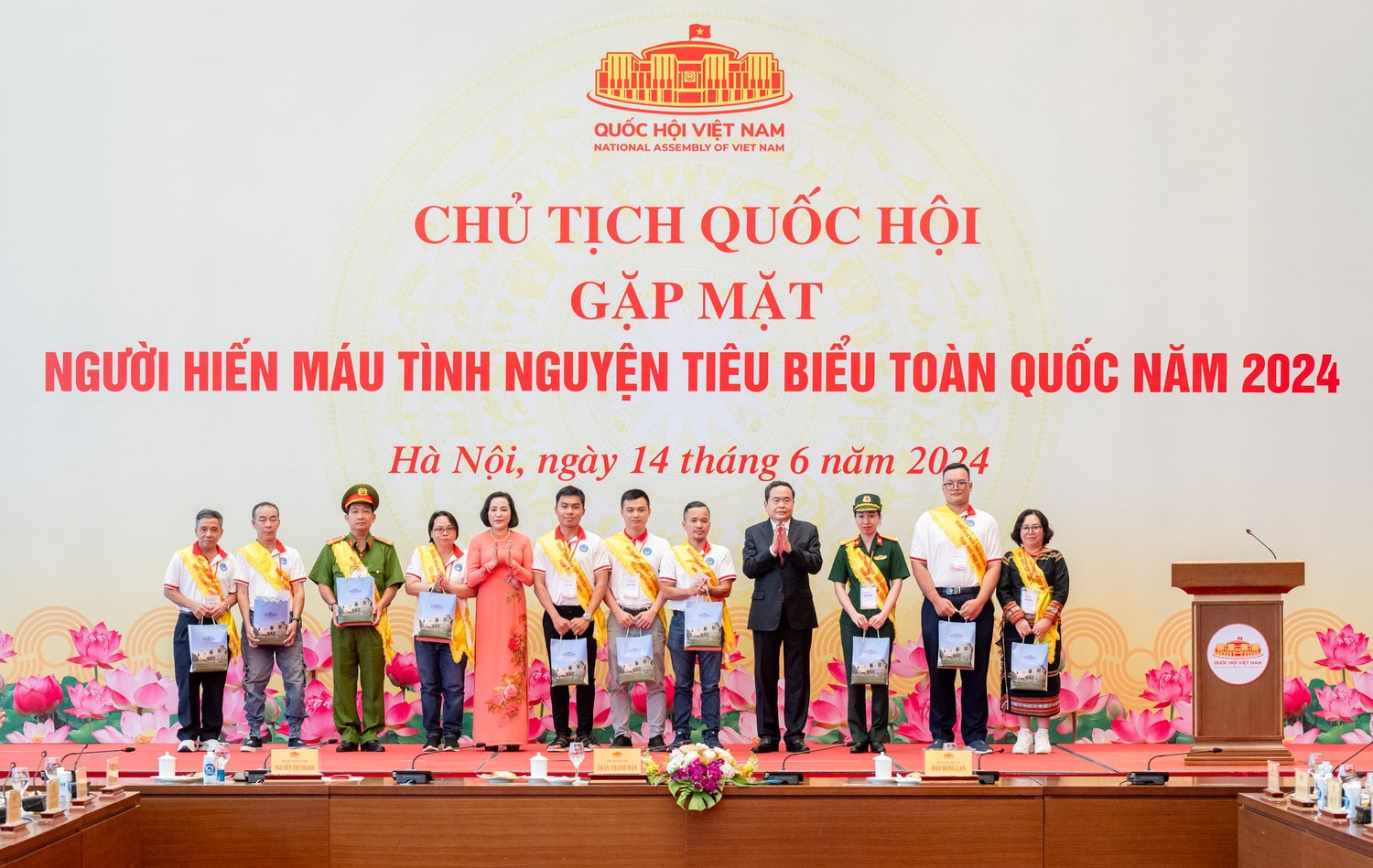 Chủ tịch Quốc hội Trần Thanh Mẫn: Cùng nhau lan tỏa tinh thần, nghĩa cử cao đẹp của hoạt động hiến máu tình nguyện -0