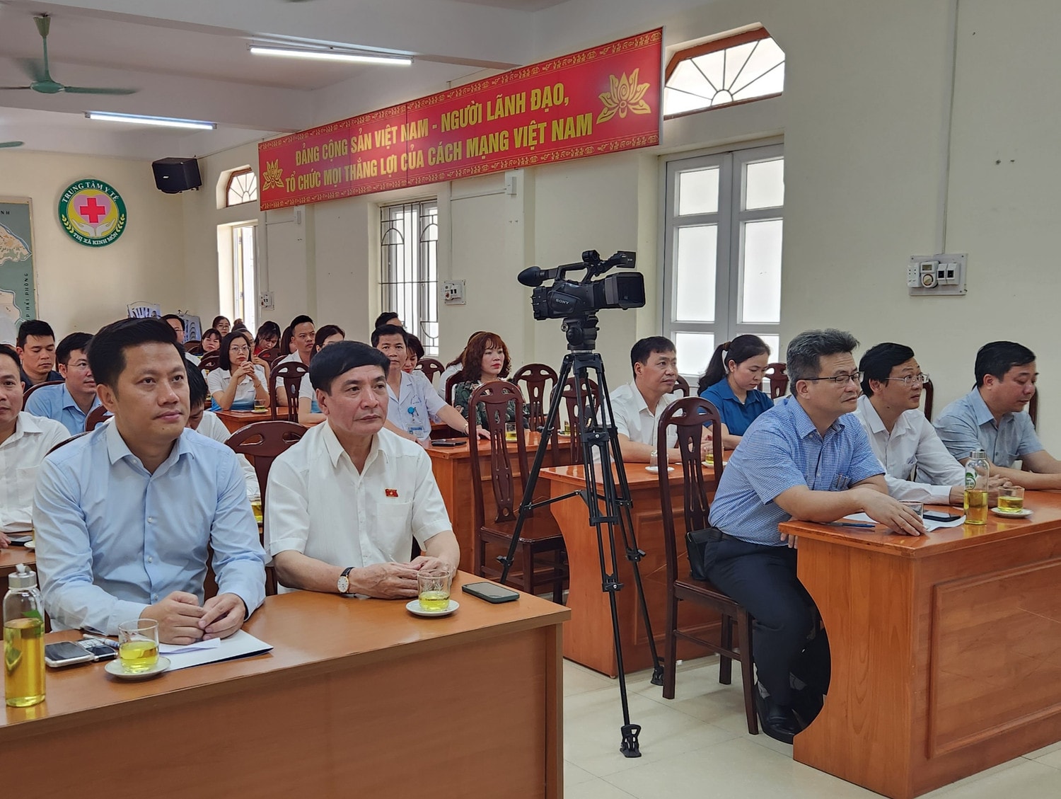 Tổng Thư ký Quốc hội Bùi Văn Cường tham dự chương trình an sinh xã hội tại Hải Dương