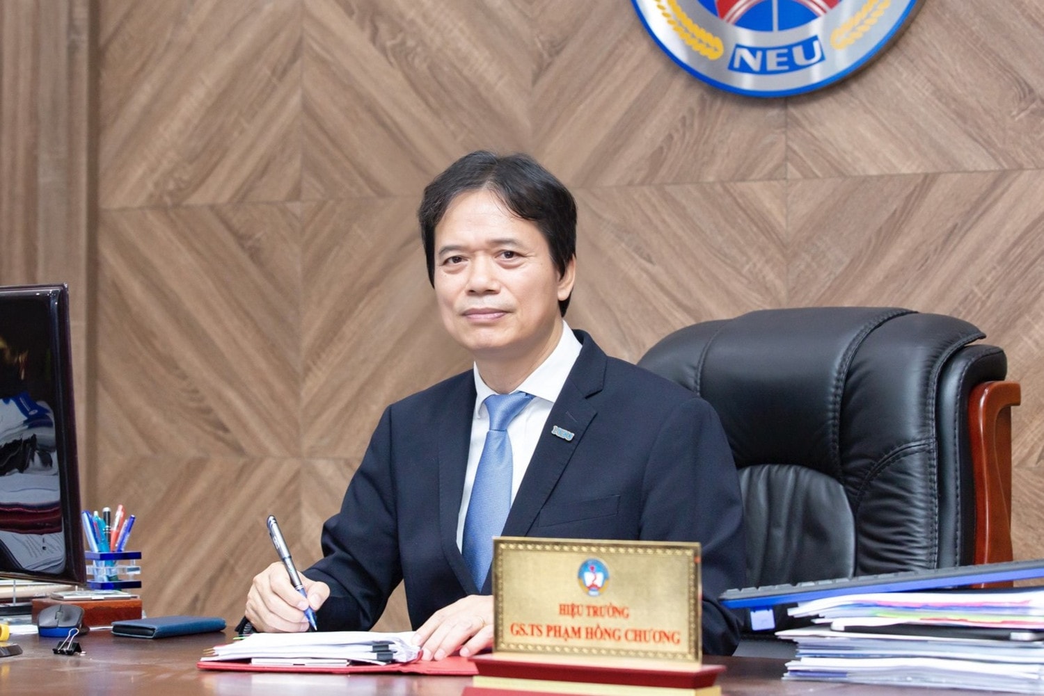 Giáo sư Phạm Hồng Chương làm Chủ tịch Hội đồng Giáo sư ngành Kinh tế -0