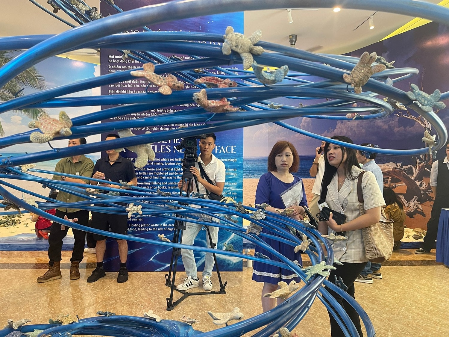 Phiêu cùng rùa biển và Cao Thanh Thà -0