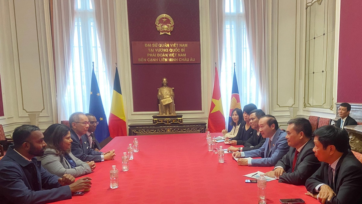 Du lịch Quảng Bình thu hút nhà đầu tư Bỉ và các nước Châu Âu -0