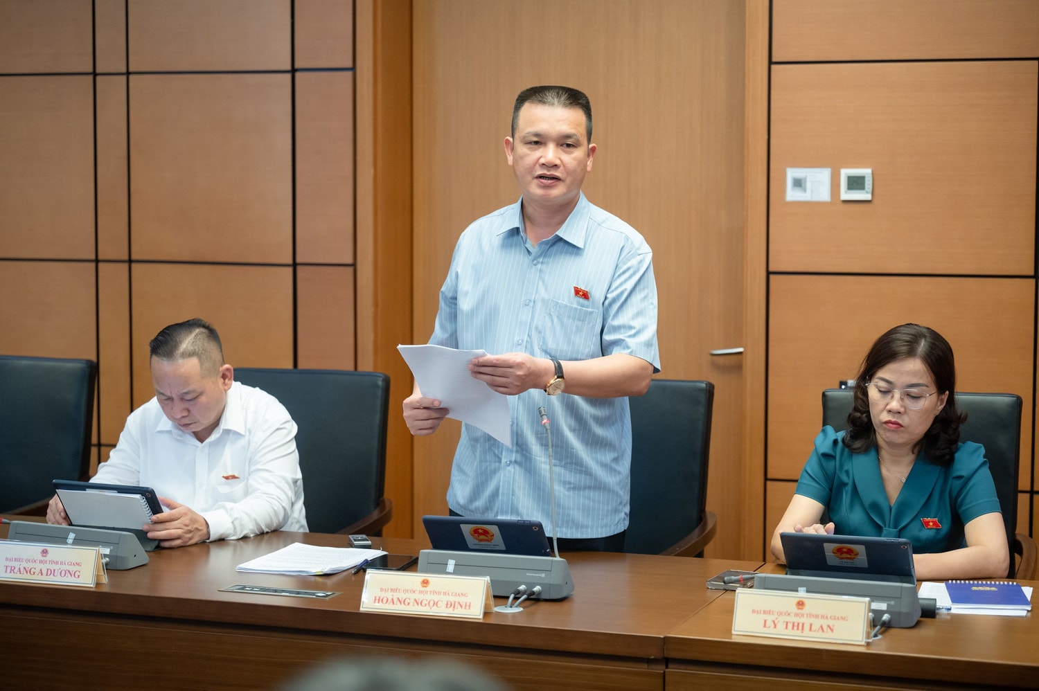 Đề cao việc sử dụng tiếng nói, chữ viết của các dân tộc thiểu số khi yêu cầu công chứng -0
