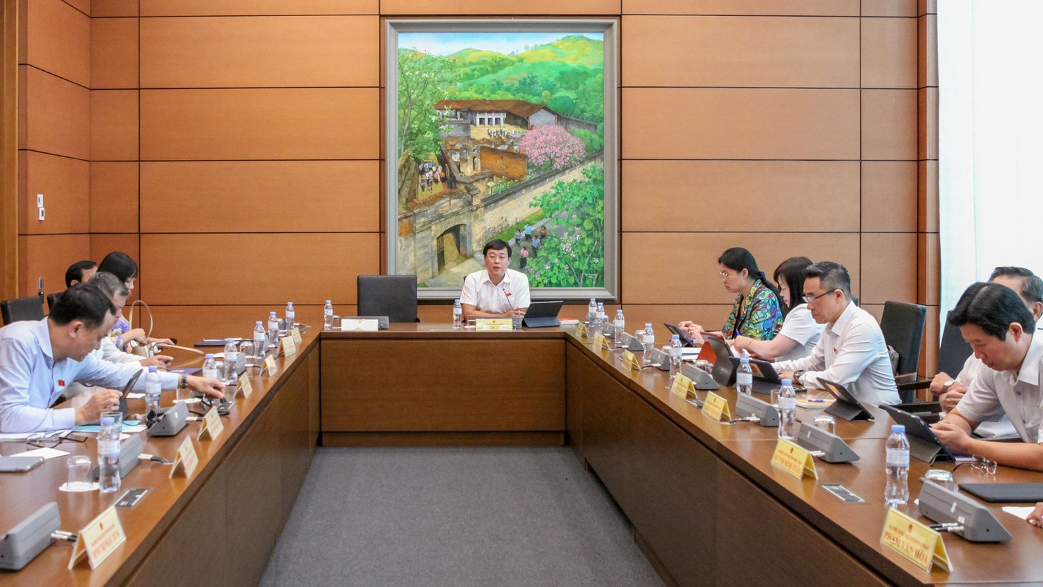Cần điều chỉnh thời gian tạm ngừng của hoạt động của Văn phòng công chứng