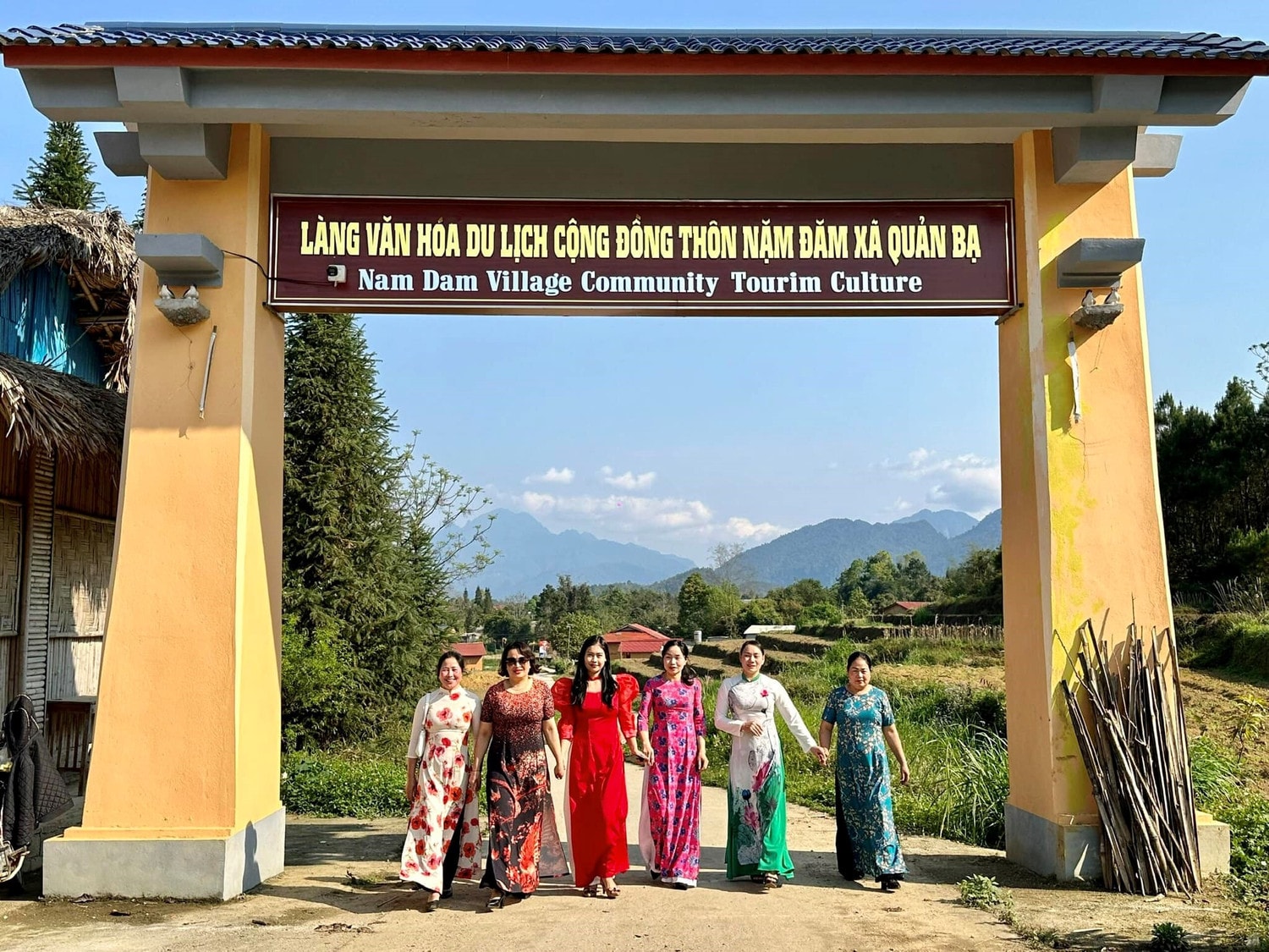 Bài 1: Cả hệ thống chính trị đồng lòng, chung sức -0