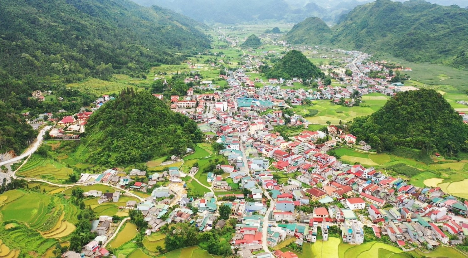 Bài 1: Cả hệ thống chính trị đồng lòng, chung sức -0