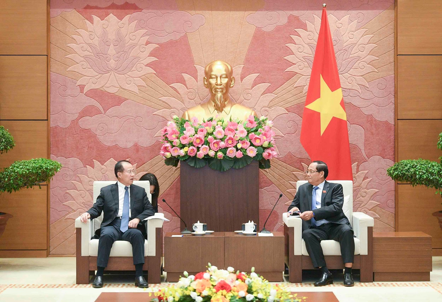 Phó Chủ tịch Quốc hội, Thượng tướng Trần Quang Phương đã tiếp Đoàn Ủy ban Đối ngoại Nhân đại toàn quốc Trung Quốc do Phó Chủ nhiệm Ủy ban Phó Tự Ứng làm Trưởng đoàn (1)