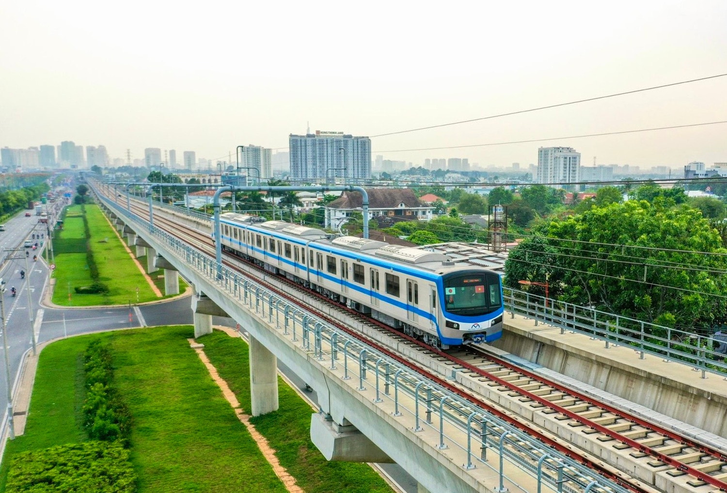 Người dân có thể dùng căn cước để thanh toán khi đi tàu điện tuyến Metro số 1 (Bến Thành - Suối Tiên)
