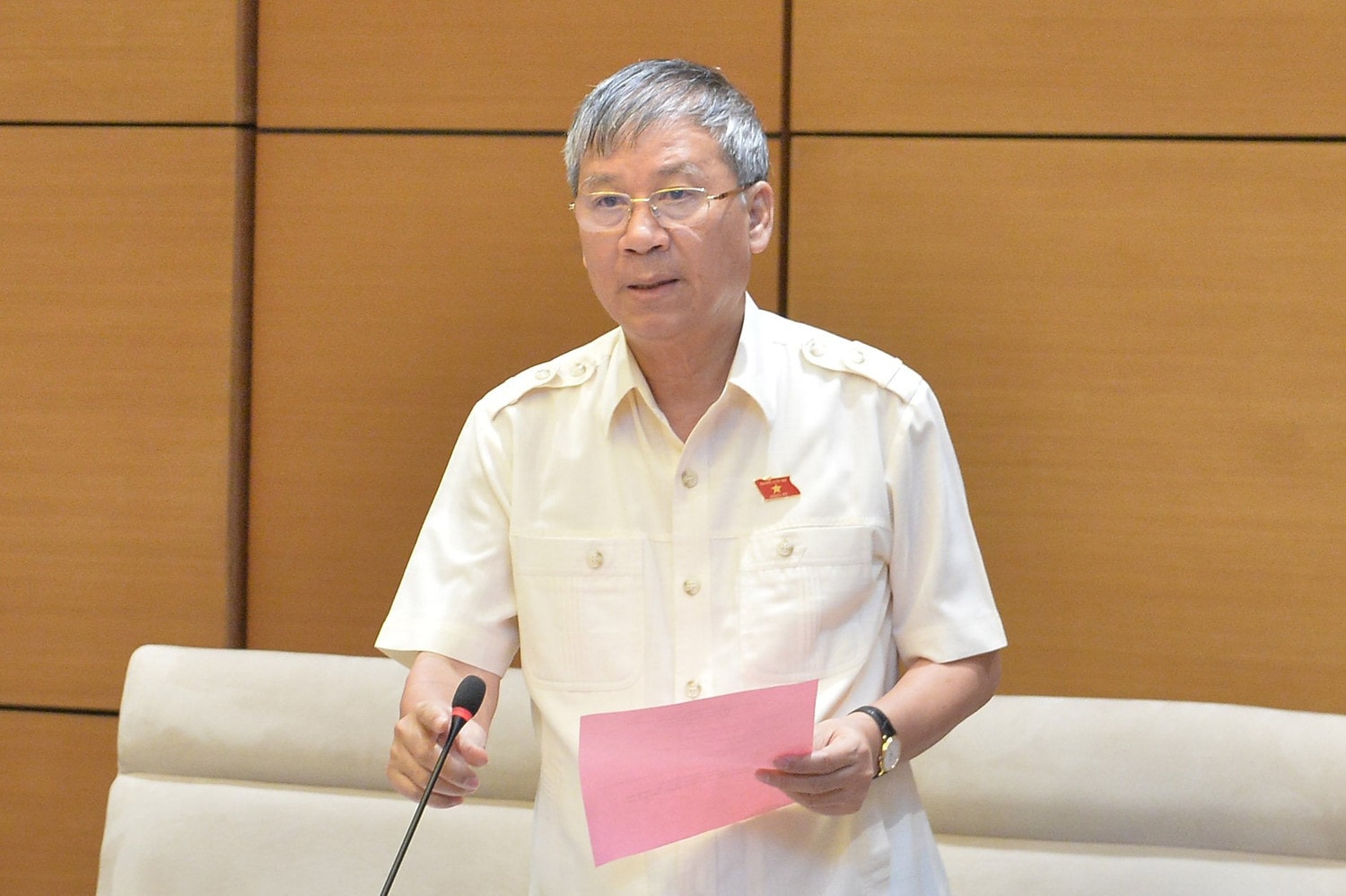 ĐBQH Nguyễn Anh Trí - Trưởng Ban soạn thảo dự án Luật Chuyển đổi giới tính phát biểu