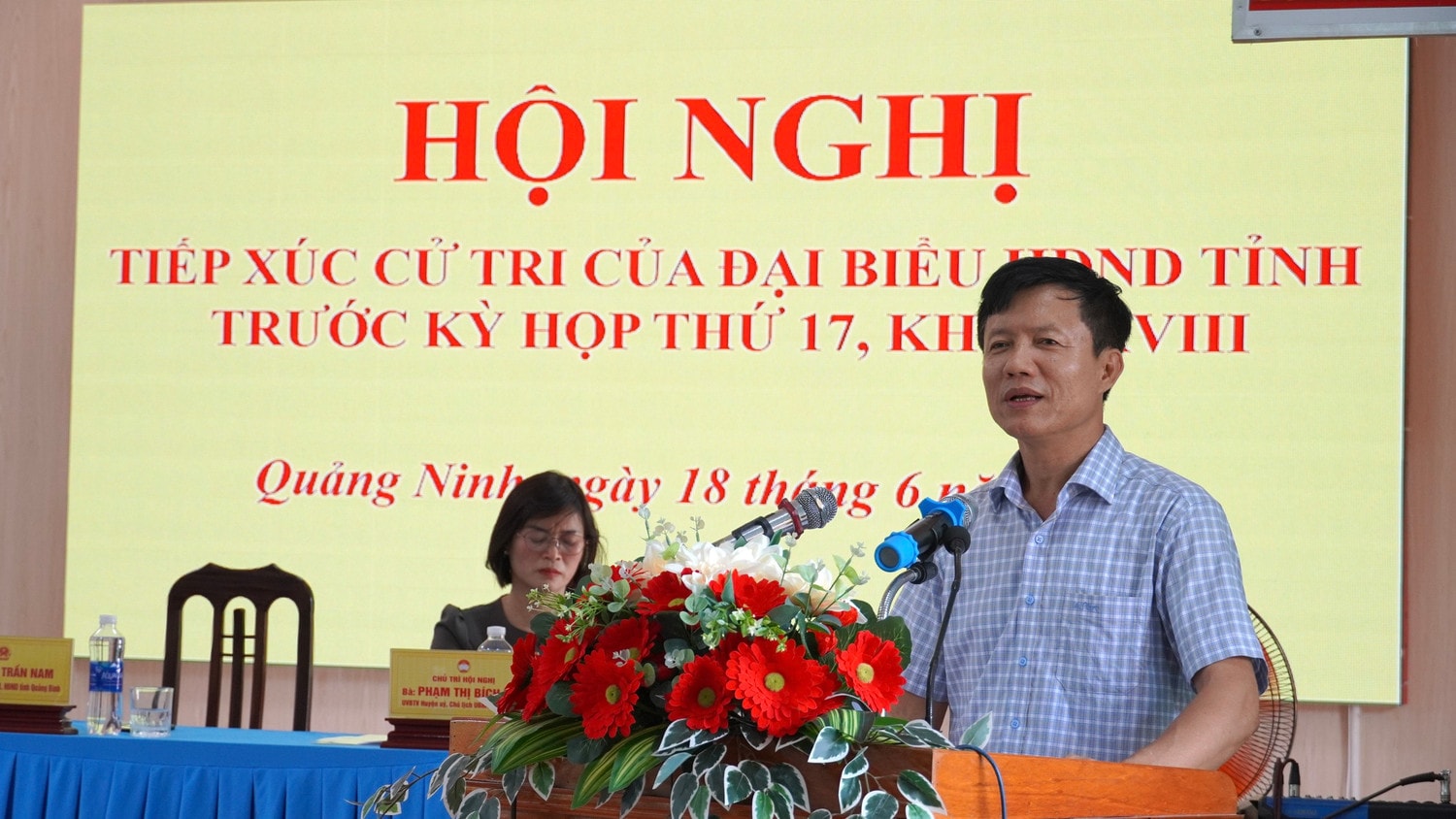 Quảng Bình: Tiếp xúc cử tri trước Kỳ họp thứ 17 HĐND Khóa XVIII -0