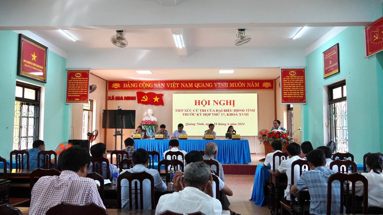 Quảng Bình: Tiếp xúc cử tri trước Kỳ họp thứ 17 HĐND Khóa XVIII -0