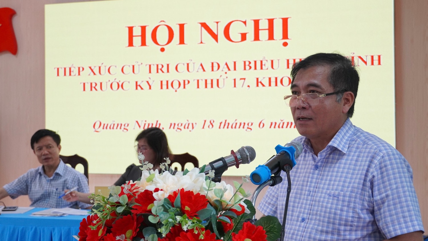 Quảng Bình: Tiếp xúc cử tri trước Kỳ họp thứ 17 HĐND Khóa XVIII -0