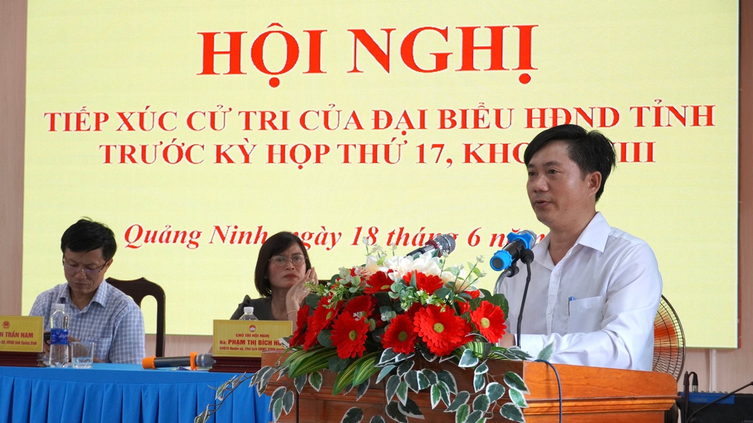 Quảng Bình: Tiếp xúc cử tri trước Kỳ họp thứ 17 HĐND Khóa XVIII -0