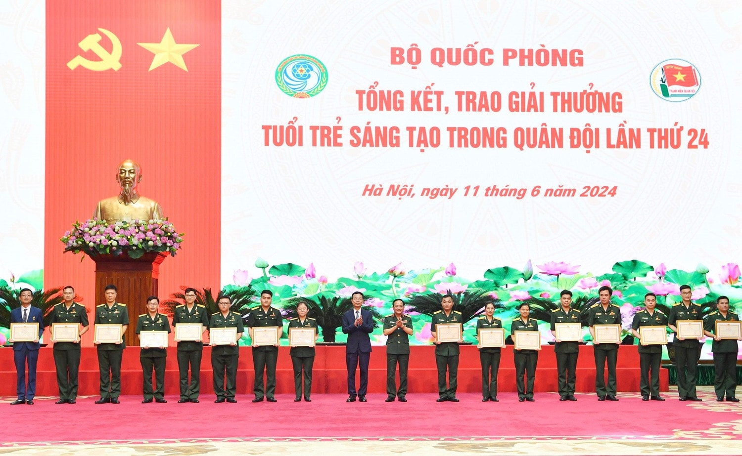 Viettel nhận 10 Giải thưởng Tuổi trẻ sáng tạo trong Quân đội lần thứ 24. -0