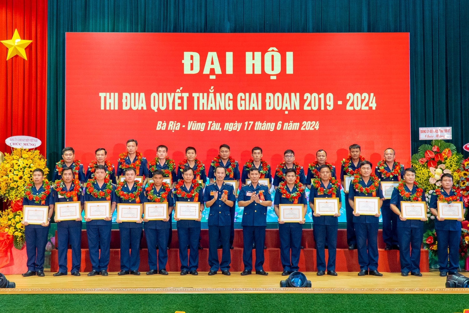 Bộ Tư lệnh Vùng Cảnh sát biển 3 khen thưởng các tập thể, cá nhân có thành tích xuất sắc, tiêu biểu