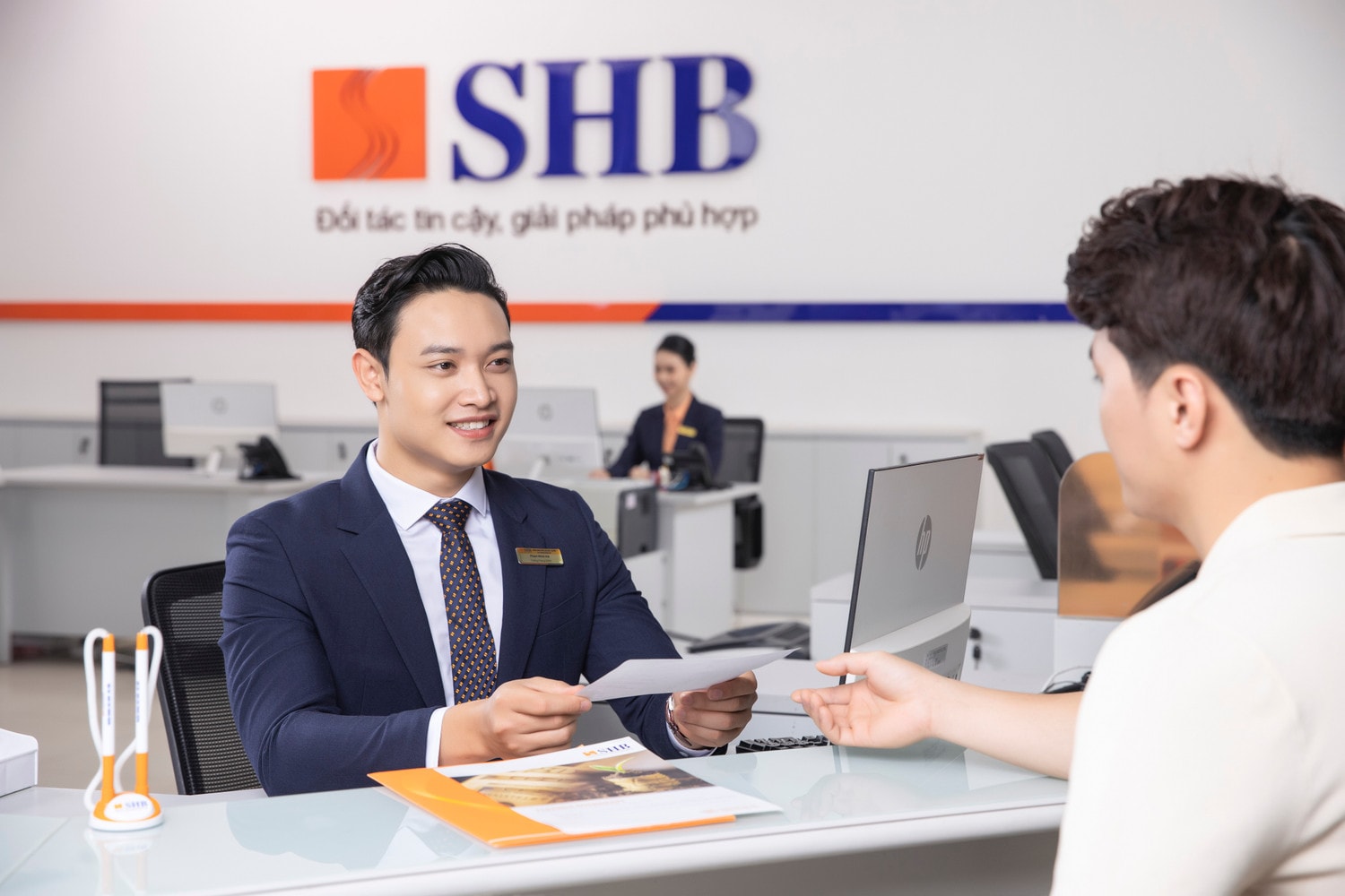 SHB trong TOP 200 danh sách Fortune SEA 500, thương hiệu vươn tầm khu vực và quốc tế -0