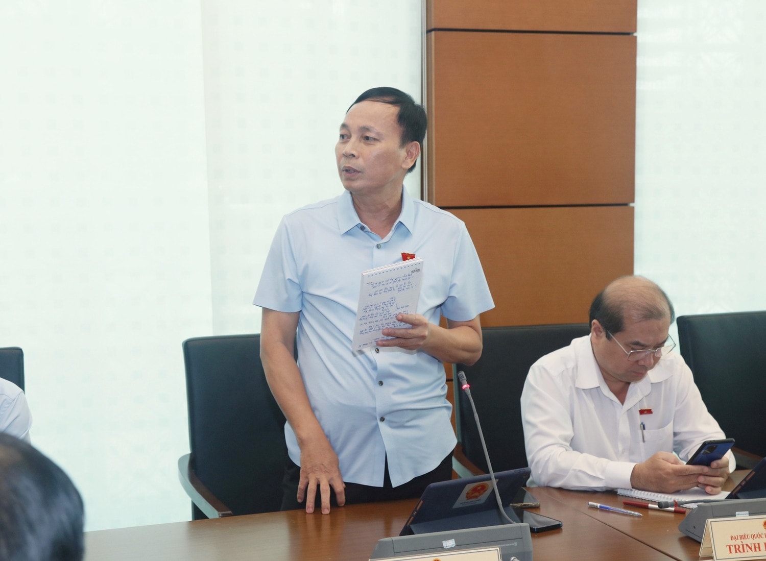 ĐBQH Hoàng Hữu Chiến (An Giang) phát biểu ý kiến Đánh giá kỹ lưỡng phạm vi điều chỉnh của Luật -0