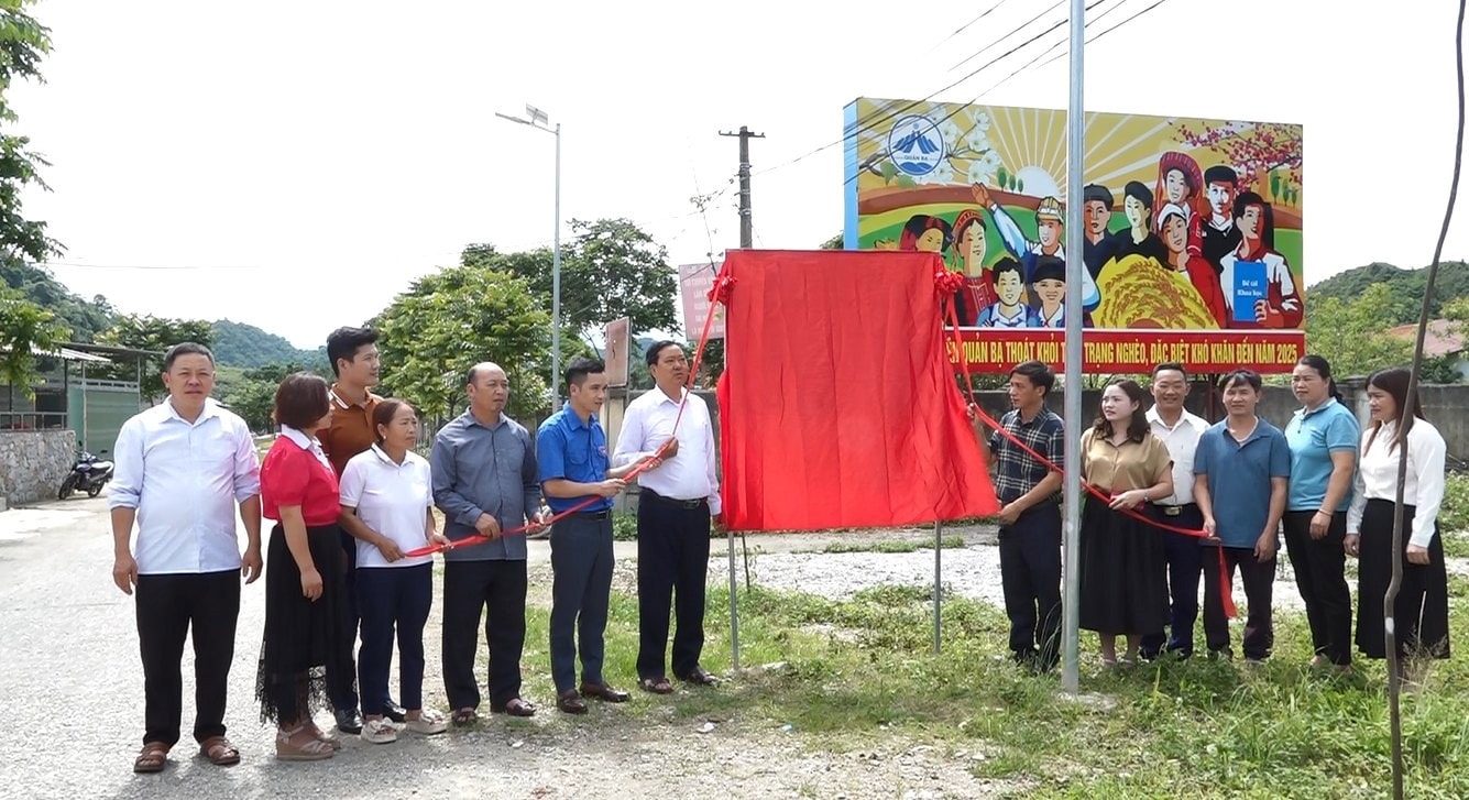 Bài cuối: Chung tay “làm đẹp” những bản làng -0