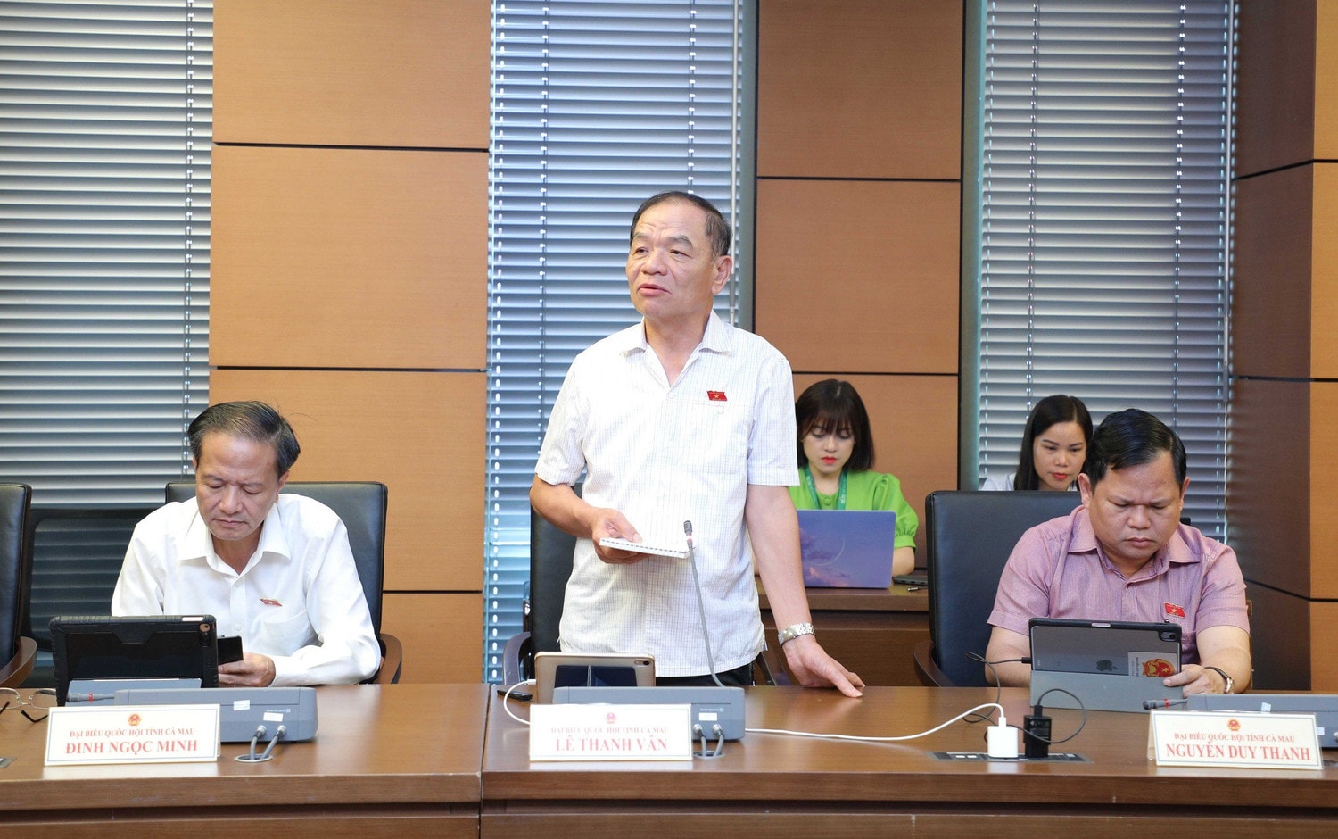  “Công nghệ chưa bảo đảm thì không nên tính đến việc khai thác” -0