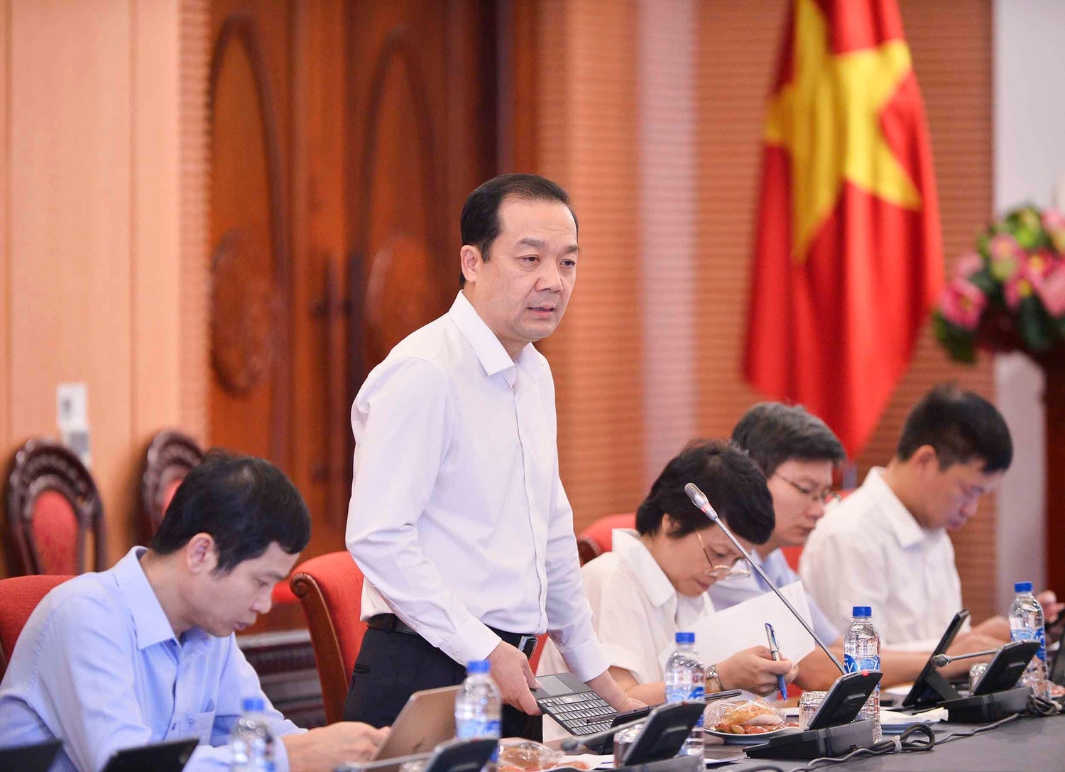 Thứ trưởng Bộ Thông tin và Truyền thông Phạm Đức Long