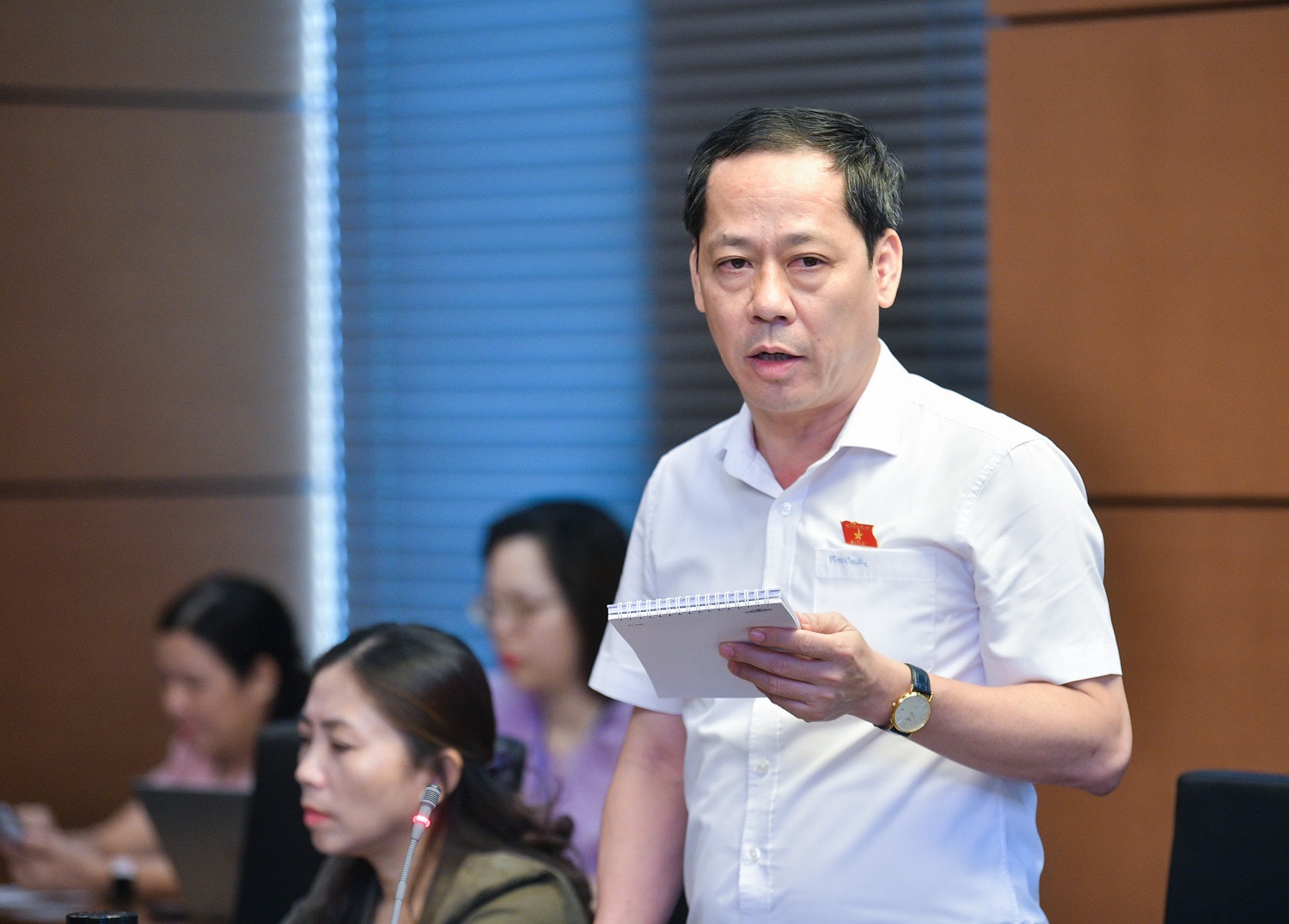 Bổ sung đầy đủ, chi tiết các hành vi cấm trong hoạt động địa chất và khoáng sản -0