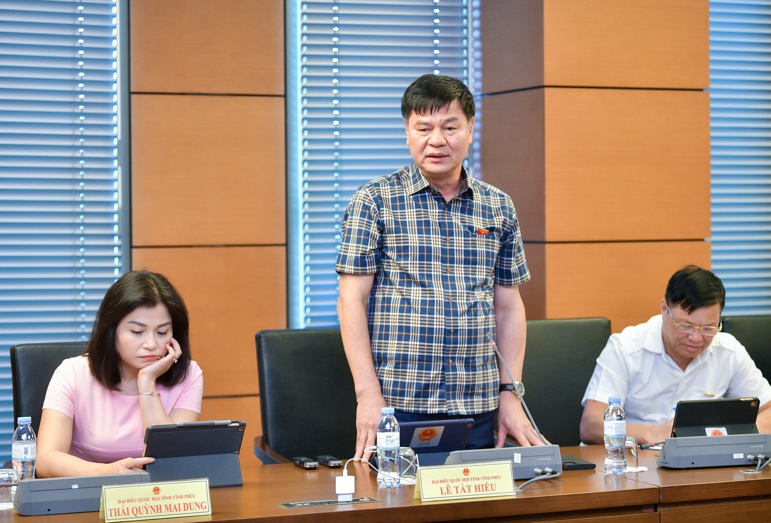 Ban hành kịp thời các văn bản hướng dẫn, không để xảy ra vướng mắc do thiếu văn bản cụ thể hóa -0