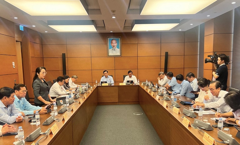 Đẩy mạnh hơn nữa phân cấp, phân quyền trong quy hoạch đô thị và nông thôn -0