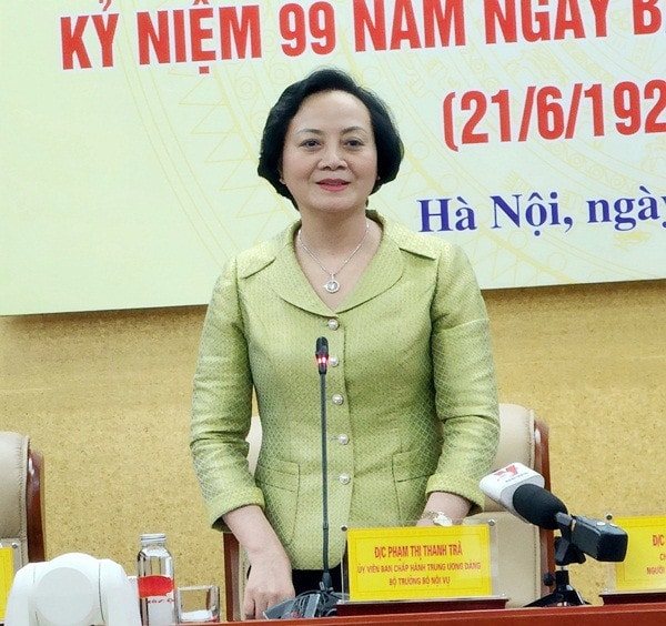 Từ ngày 1.7, tăng 30% lương cơ sở cho cán bộ, công chức, viên chức -0