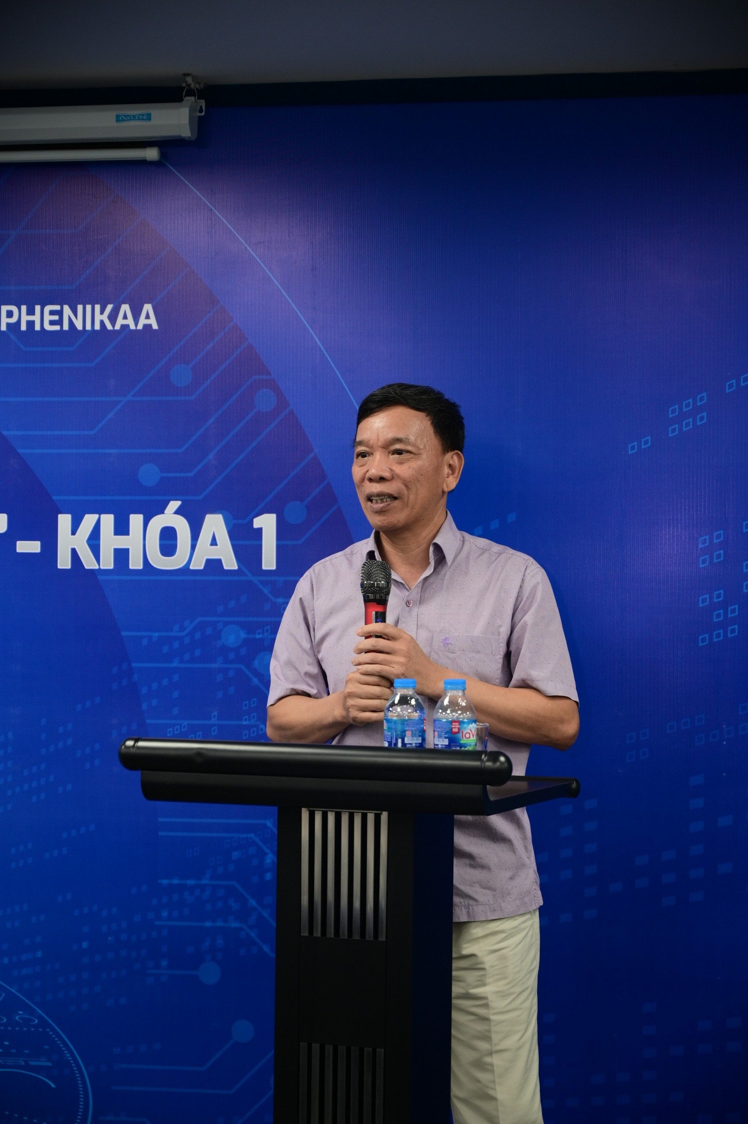 Trường Đại học Phenikaa cùng tập đoàn Synopsys khai giảng khóa đào tạo chuyên sâu về thiết kế vi mạch bán dẫn -0