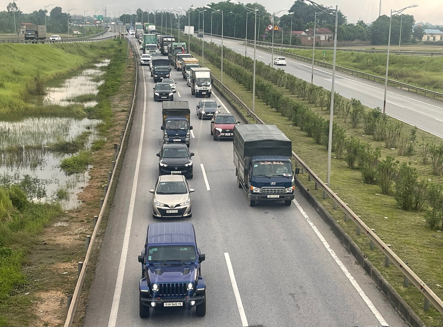 Tắc đường từ 9 giờ đến 16 giờ trên cao tốc Hà Nội - Thái Nguyên -0