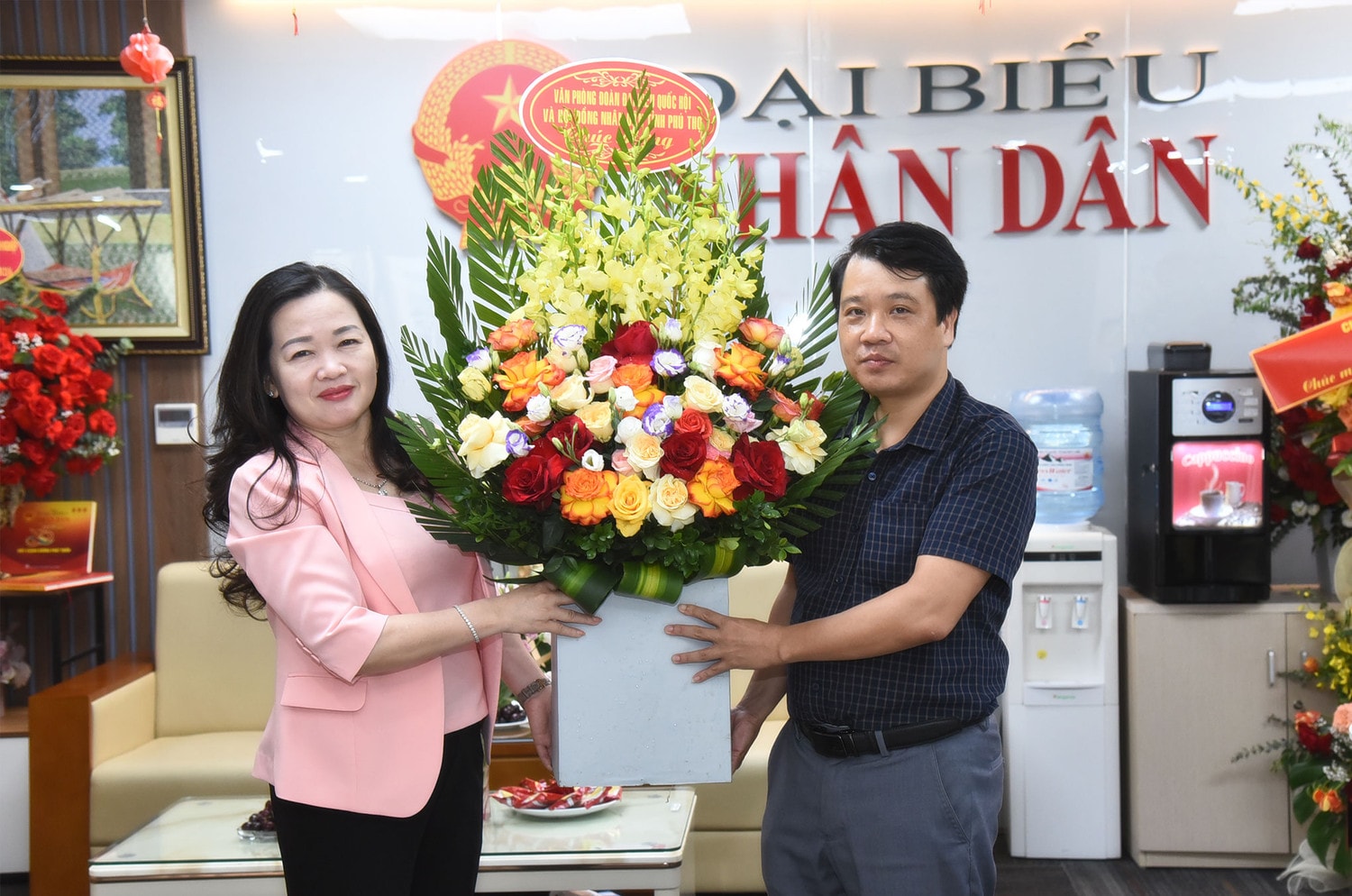 Lãnh đạo Quốc hội, các cơ quan của Quốc hội chúc mừng Báo Đại biểu Nhân dân -0